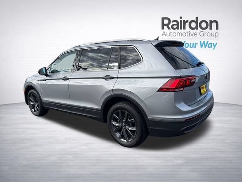 Used 2022 Volkswagen Tiguan SE AWD/4WD image 5