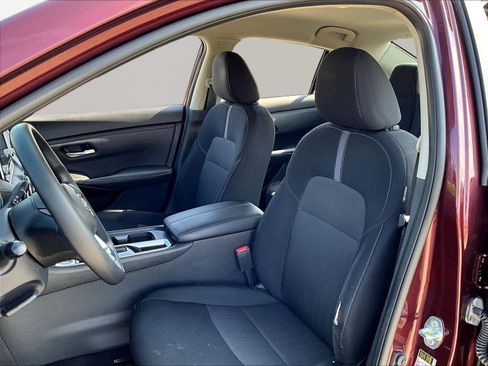 Certified 2024 Nissan Sentra SV FWD image 21