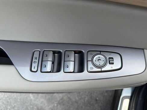Used 2024 Hyundai Palisade Limited AWD/4WD image 32