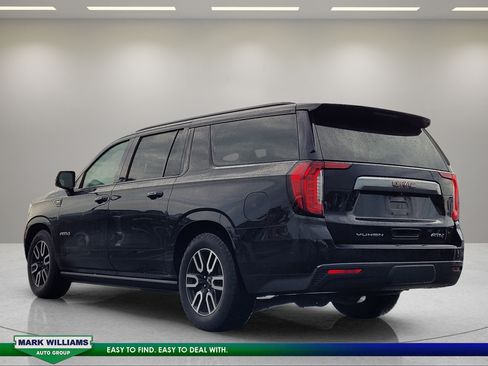 Used 2021 GMC Yukon XL AT4 w/ AT4 Premium Plus Package AWD/4WD image 6