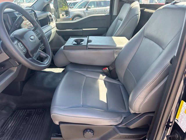 Used 2024 Ford F250 XL w/ XL Driver Assist Package RWD image 9