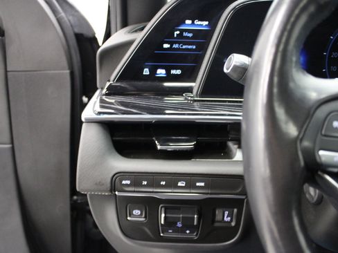 Used 2023 Cadillac Escalade ESV Sport image 23