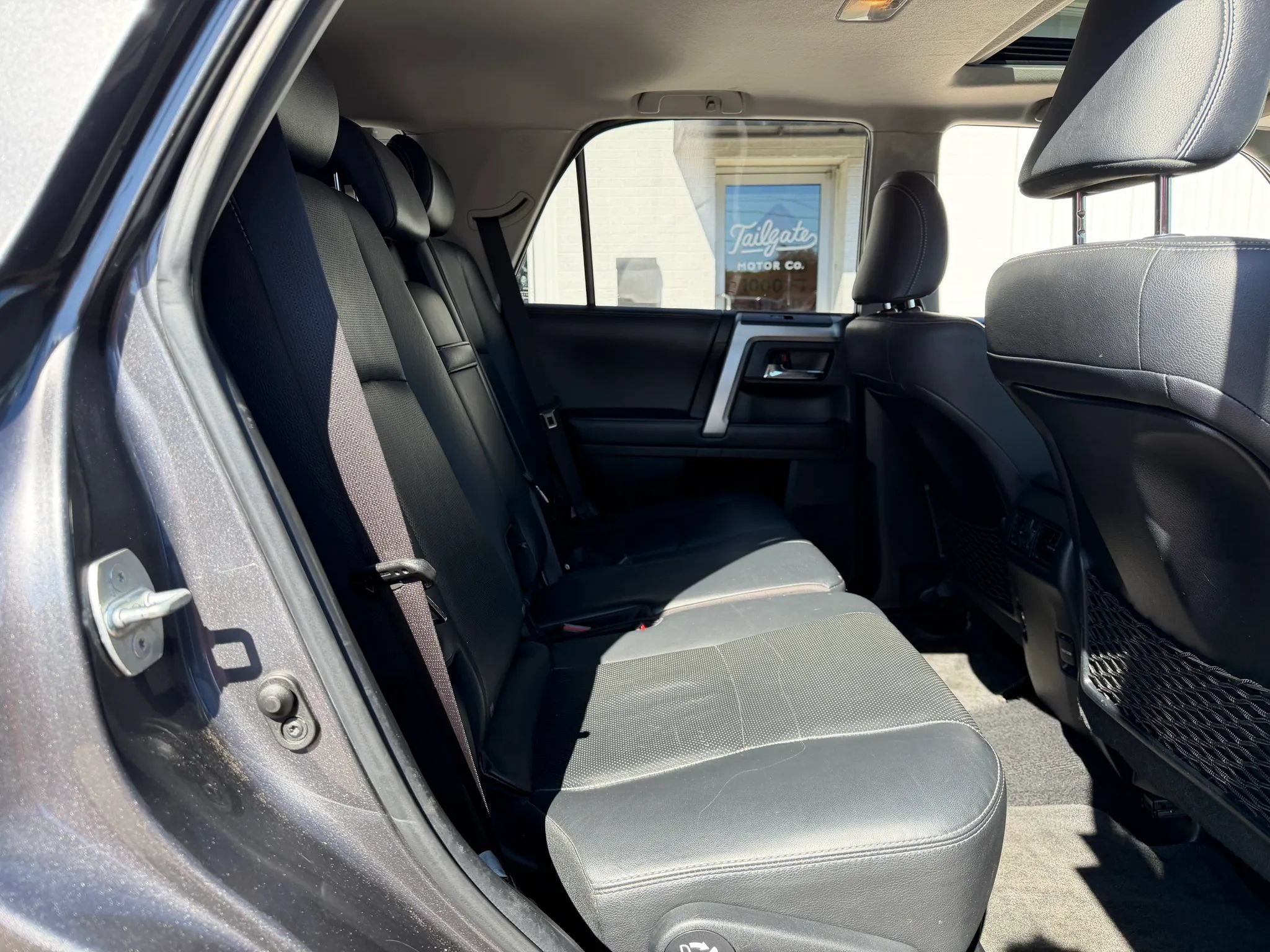 Used 2018 Toyota 4Runner Limited AWD/4WD image 7