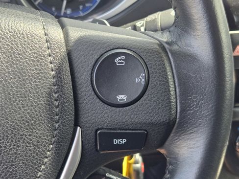 Used 2015 Toyota Corolla S FWD image 18