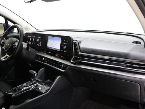 Used 2023 Kia Sportage EX FWD image 16