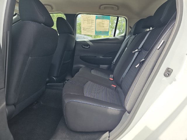 Used 2024 Nissan Leaf S FWD image 19
