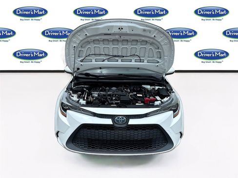 Used 2021 Toyota Corolla LE FWD image 30