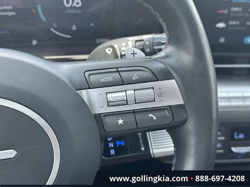 Used 2025 Hyundai Kona Limited AWD/4WD image 25