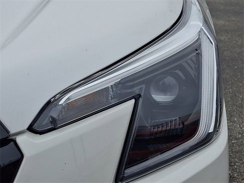 Used 2022 Subaru Forester Touring image 9