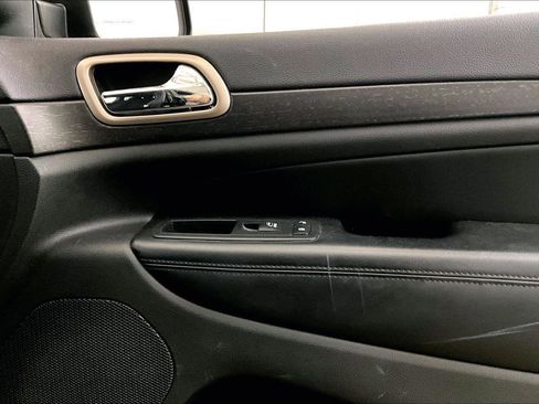 Used 2015 Jeep Grand Cherokee Laredo w/ Quick Order Package 23E image 24