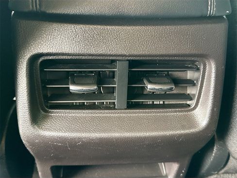 Used 2018 Ford Edge SEL w/ Cargo Accessory Package image 25