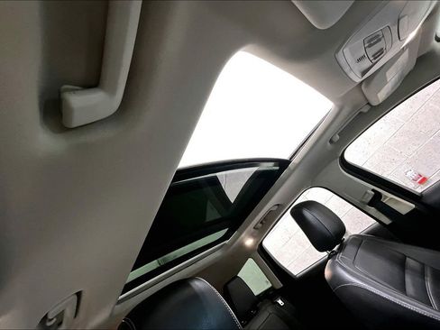 Used 2018 Ford Escape SEL w/ Canadian Touring Package image 27