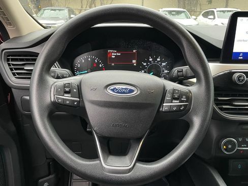 Used 2020 Ford Escape SE FWD image 15