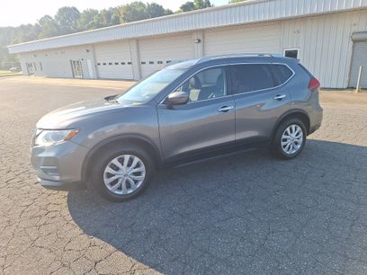 Used 2017 Nissan Rogue S w/ Appearance Package