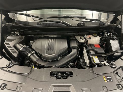 Used 2025 GMC Acadia Elevation image 23