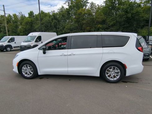 New 2026 Chrysler Voyager LX FWD image 16
