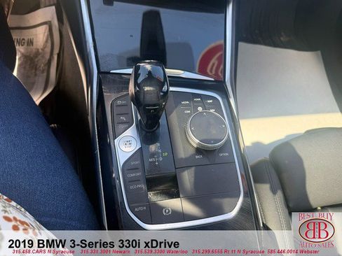Used 2019 BMW 330i xDrive Sedan w/ Premium Package AWD/4WD image 18