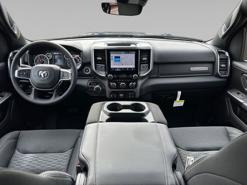 New 2026 RAM 1500 Big Horn AWD/4WD image 12