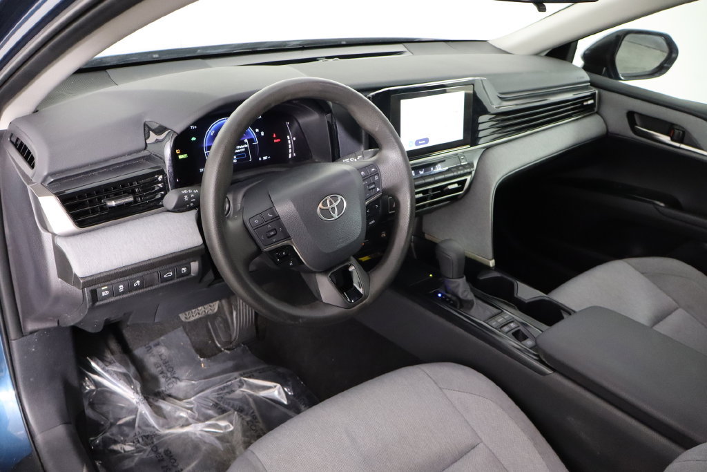 Used 2026 Toyota Camry LE FWD image 24
