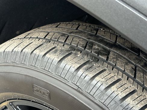 Used 2021 GMC Sierra 1500 Elevation w/ LPO, Elevation Black Package image 13