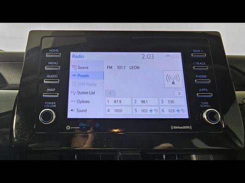 Used 2023 Toyota Camry SE image 28