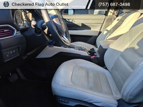 Used 2017 MAZDA CX-5 Grand Touring w/ Premium Package image 8