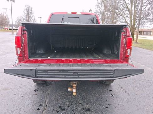 Used 2019 Ford F150 XLT w/ Equipment Group 302A Luxury image 5