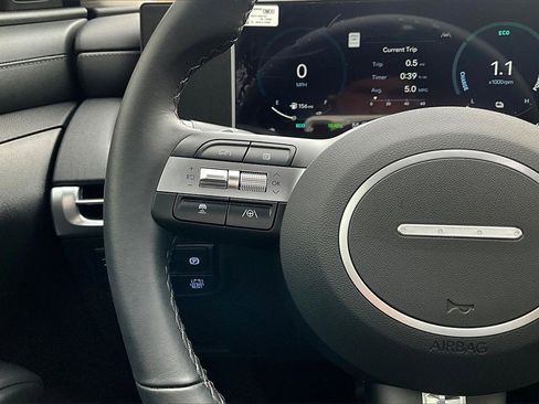 Used 2025 Hyundai Tucson SEL image 18