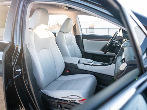 Used 2021 Lexus RX 350L FWD w/ Premium Package image 17