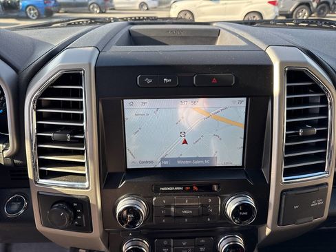 Used 2015 Ford F150 Lariat w/ Equipment Group 502A Luxury image 16