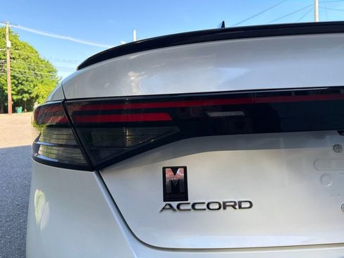 Used 2023 Honda Accord Sport image 12