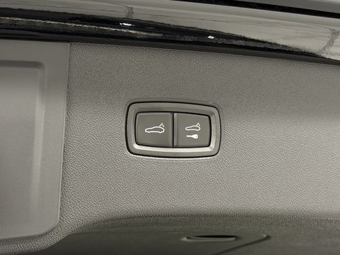 Certified 2026 Porsche Cayenne S AWD/4WD image 66