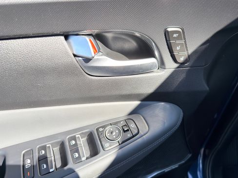 Used 2023 Hyundai Santa Fe Limited image 24