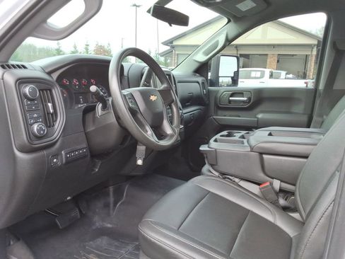 Used 2020 Chevrolet Silverado 3500 W/T w/ WT Convenience Package image 21