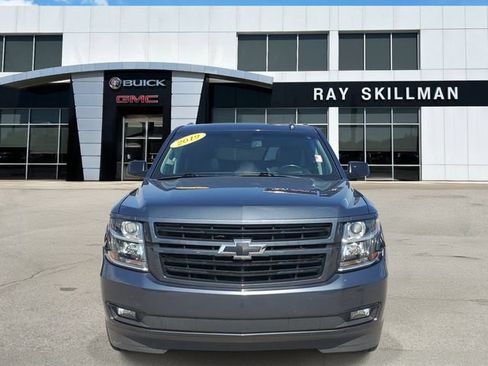 Used 2019 Chevrolet Tahoe Premier AWD/4WD image 3