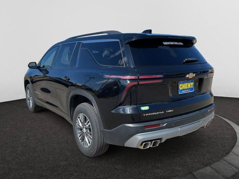 Used 2026 Chevrolet Traverse LT AWD/4WD image 8