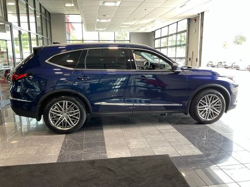 Used 2024 Acura MDX SH-AWD w/ Advance Package image 6