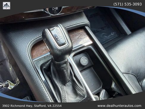 Used 2016 Volvo XC90 T6 Momentum w/ Momentum Plus Package AWD/4WD image 33