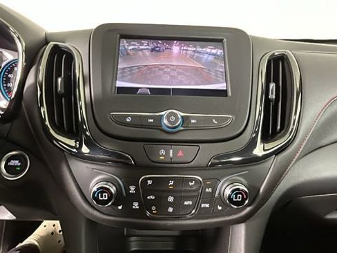 Used 2024 Chevrolet Equinox RS FWD image 24