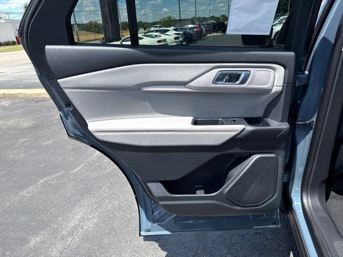 New 2026 Ford Explorer Active w/ Active Comfort Package AWD/4WD image 36
