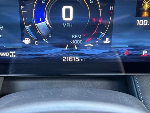 Used 2025 Chevrolet Equinox LT w/ Convenience Package II image 38