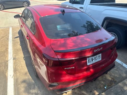 Used 2023 Kia Forte GT FWD image 5