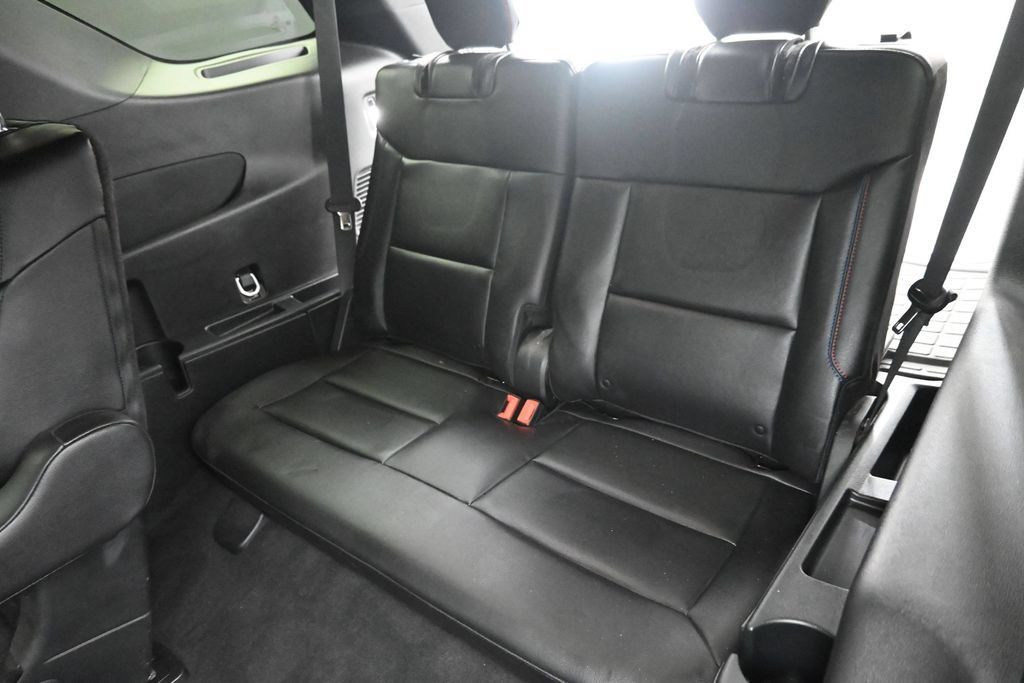 Used 2023 Ford Explorer ST w/ Equipment Group 401A AWD/4WD image 12