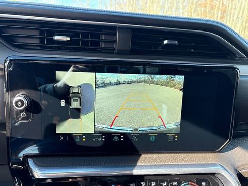 Used 2022 GMC Sierra 1500 Denali image 32