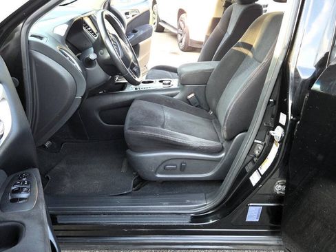 Used 2014 Nissan Pathfinder SV AWD/4WD image 27