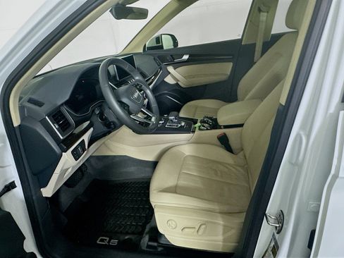 Used 2018 Audi Q5 2.0T Premium Plus w/ Premium Plus Package image 13