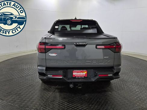 Used 2023 Hyundai Santa Cruz Night w/ Cargo Package AWD/4WD image 6