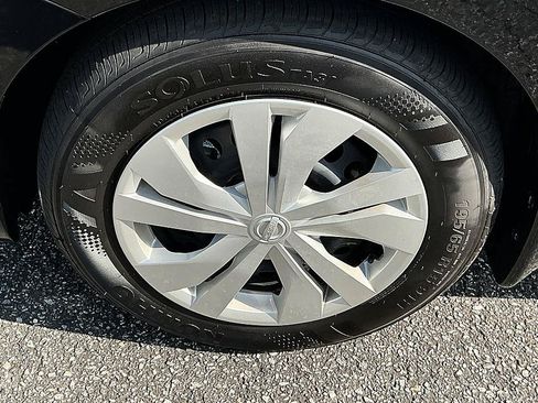 Certified 2025 Nissan Versa S w/ Trunk Package FWD image 8