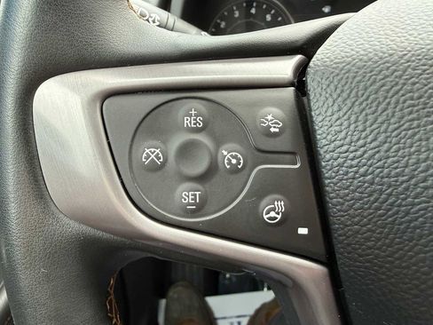 Used 2023 GMC Terrain AT4 image 46