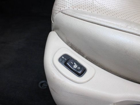 Used 2007 Pontiac G6 GT w/ Premium Package FWD image 24